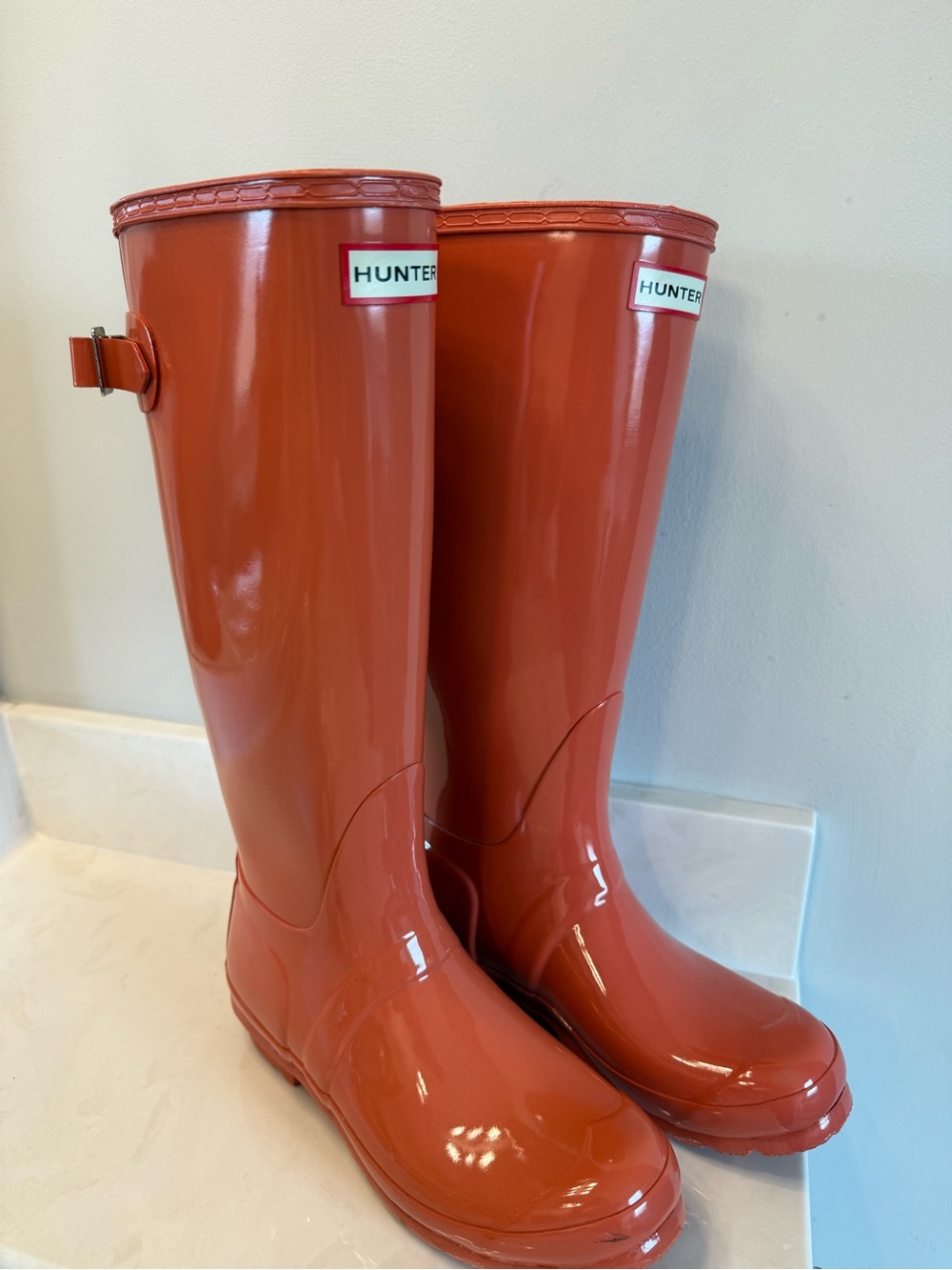 Hunter Women's Tall Gloss Rain Boots in Coral Orange